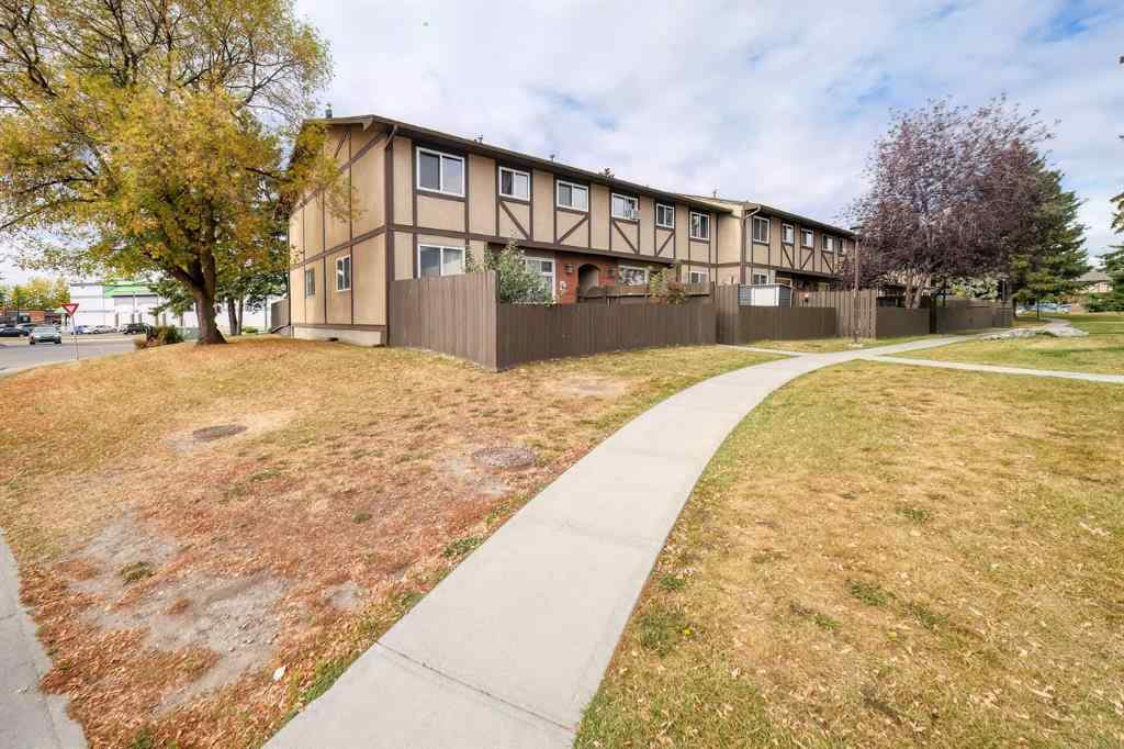 MLS® A2257569 - Unit #7 175 Manora Place NE in Marlborough Park Calgary, Residential