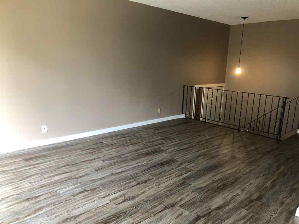 MLS® A2257570 - 1905 23 Street N in Park Meadows Lethbridge, Multi-Family