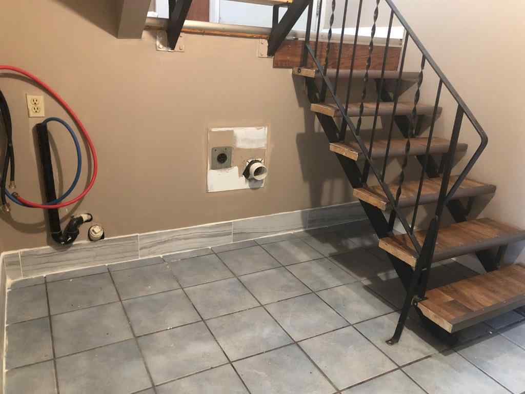 MLS® A2257570 - 1905 23 Street N in Park Meadows Lethbridge, Multi-Family
