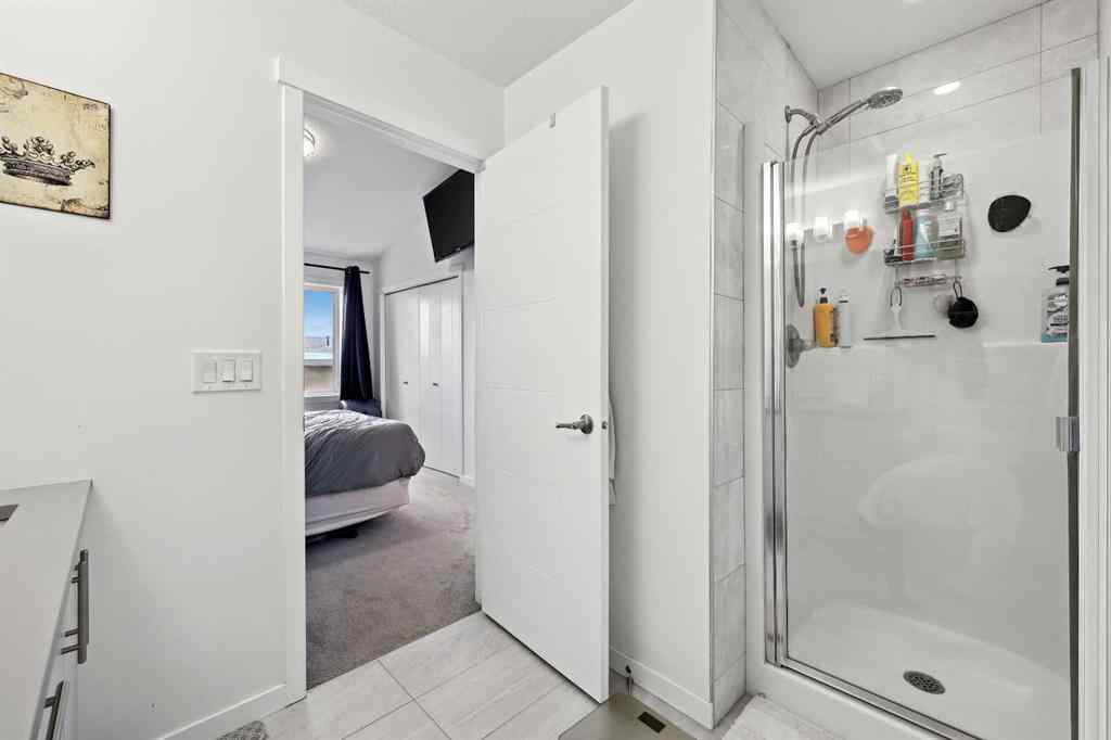 MLS® A2257573 - 333 Sage Hill Circle NW in Sage Hill Calgary, Residential