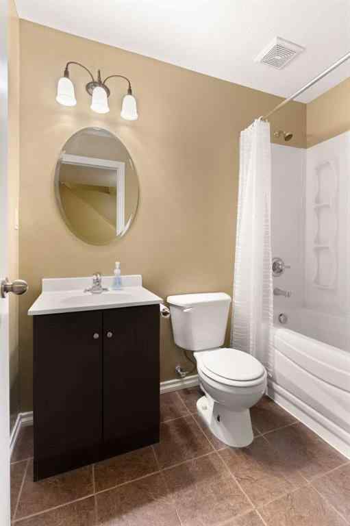 MLS® A2257574 - 358 Vista Drive SE in SE Southridge Medicine Hat, Residential