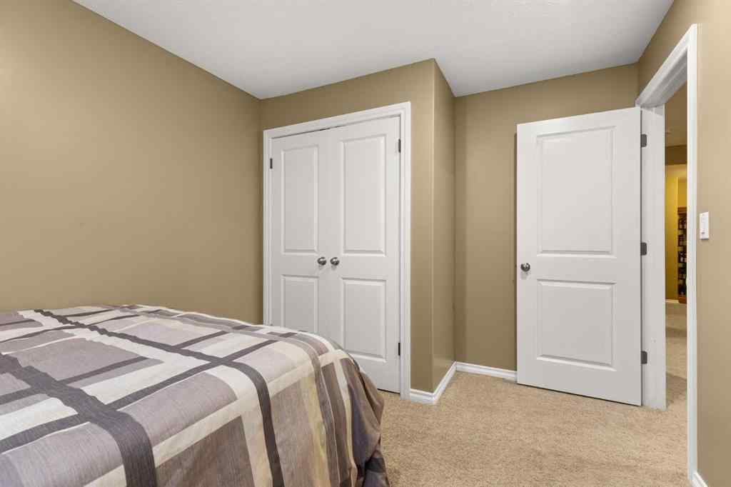 MLS® A2257574 - 358 Vista Drive SE in SE Southridge Medicine Hat, Residential