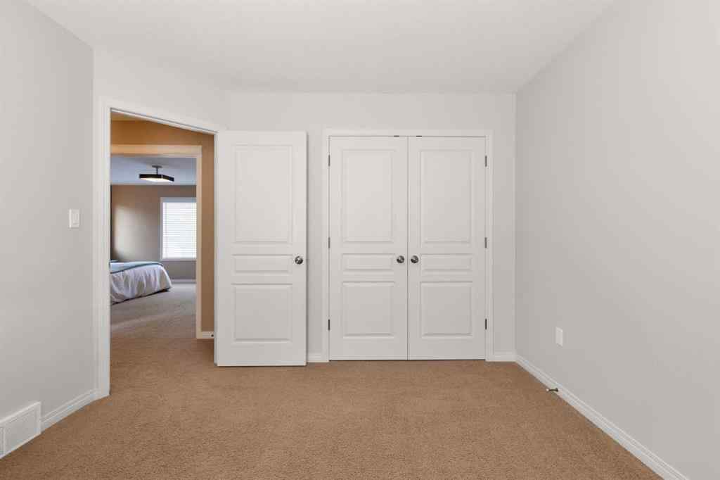 MLS® A2257574 - 358 Vista Drive SE in SE Southridge Medicine Hat, Residential