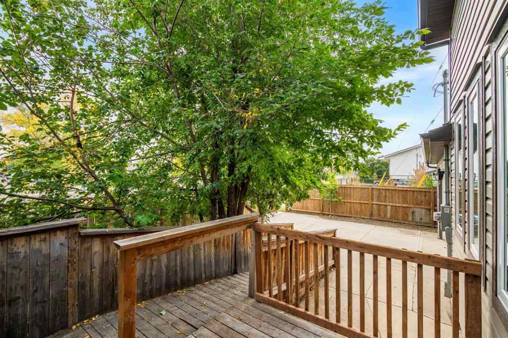 MLS® A2257575 - 247 Dover Ridge Close SE in Dover Calgary, Residential