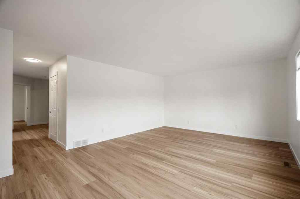 MLS® A2257575 - 247 Dover Ridge Close SE in Dover Calgary, Residential