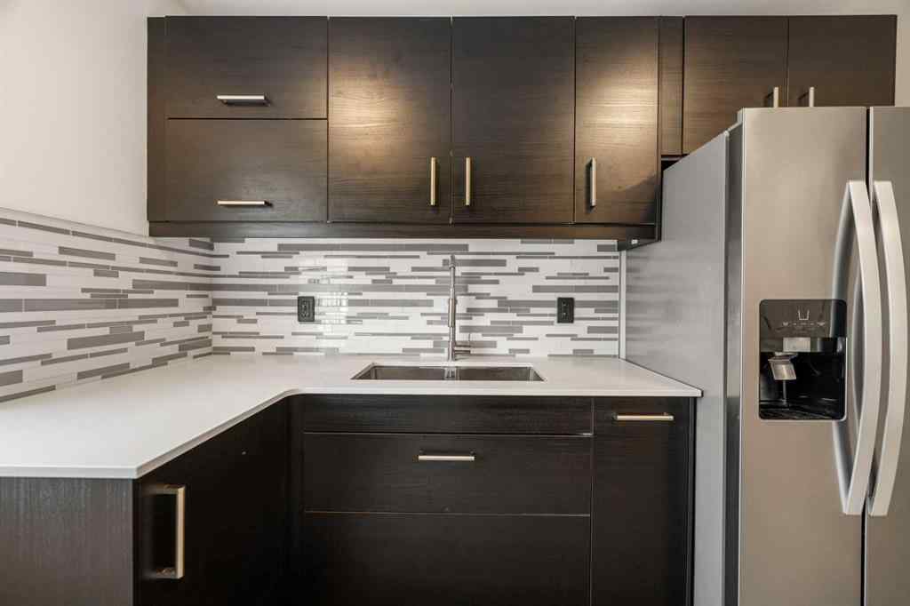 MLS® A2257575 - 247 Dover Ridge Close SE in Dover Calgary, Residential