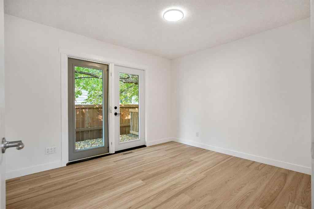 MLS® A2257575 - 247 Dover Ridge Close SE in Dover Calgary, Residential