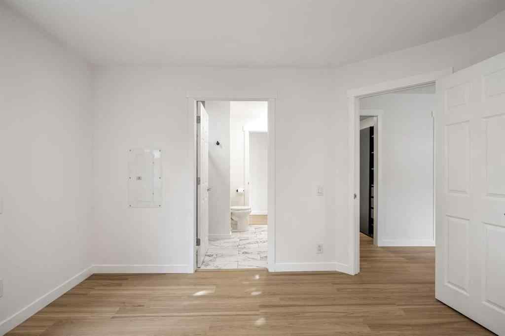 MLS® A2257575 - 247 Dover Ridge Close SE in Dover Calgary, Residential