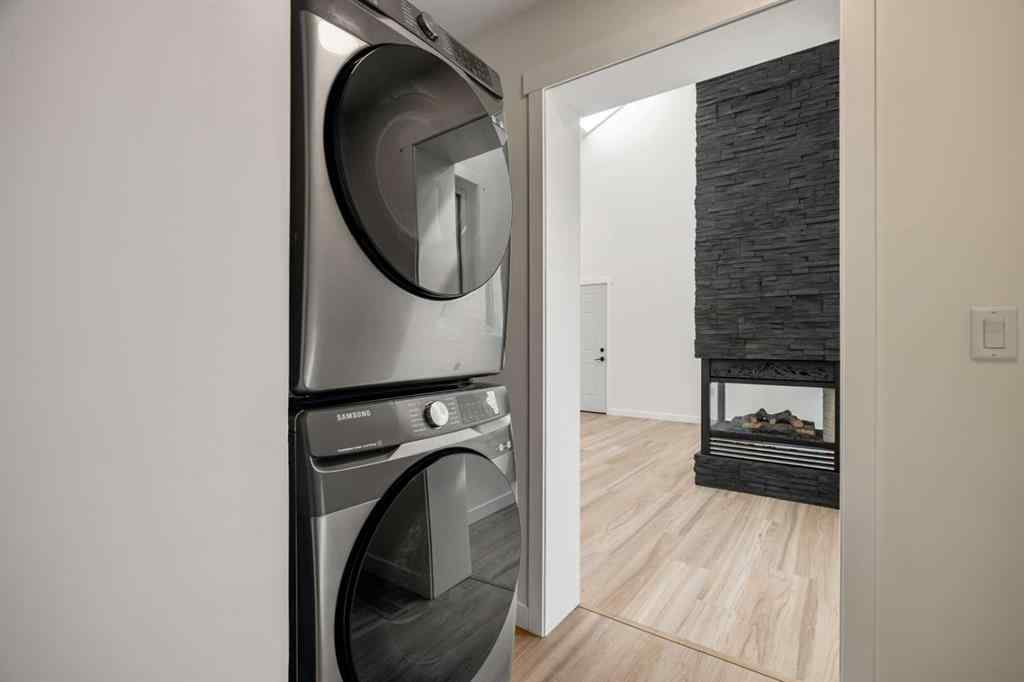 MLS® A2257575 - 247 Dover Ridge Close SE in Dover Calgary, Residential