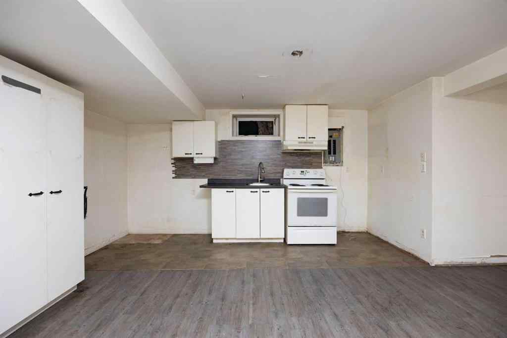 MLS® A2257577 - 185 Cochrane Crescent  in Thickwood Fort McMurray, Residential