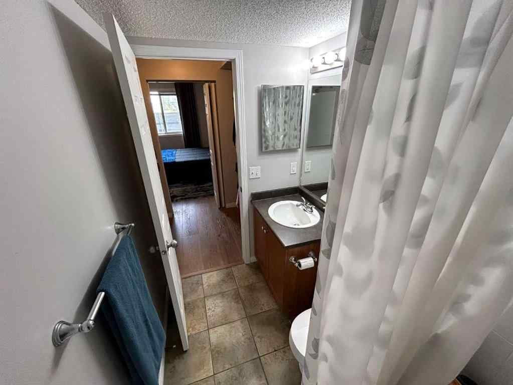 MLS® A2257580 - Unit #2118 505 Railway Street W in Downtown Cochrane, Residential