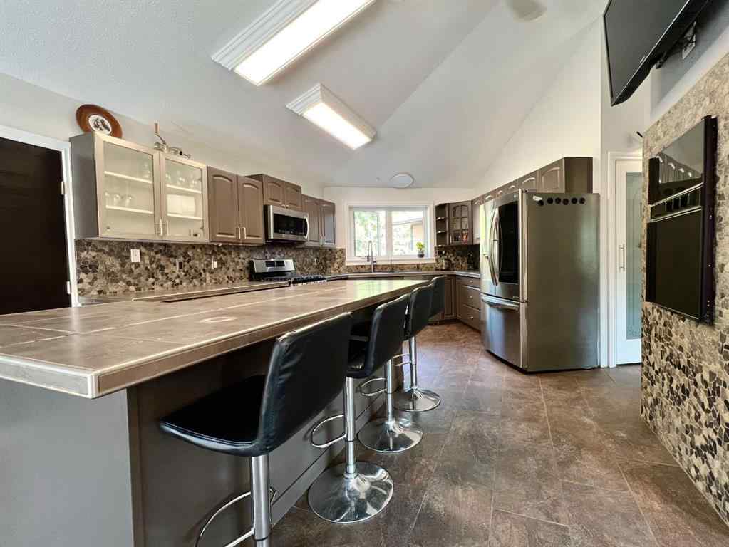 MLS® A2257581 - 703010 Range Road 63   in NONE Rural Grande Prairie No. 1, County of, Residential