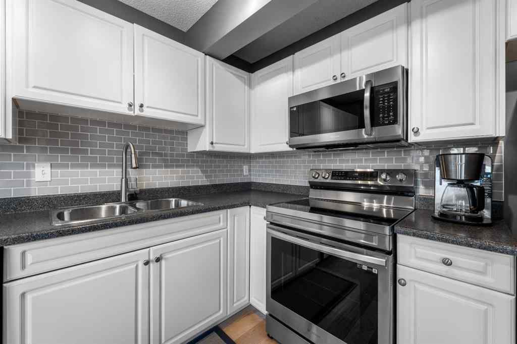MLS® A2257586 - 93 Patina Rise SW in Patterson Calgary, Residential