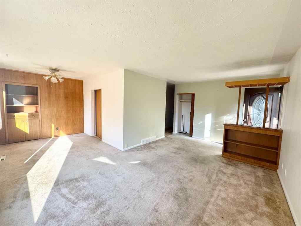 MLS® A2257587 - 809 11 Avenue S in Fleetwood Lethbridge, Residential
