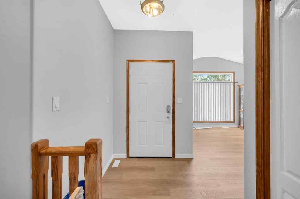 MLS® A2257589 - 20 Cambridge Drive  in NONE Carbon, Residential