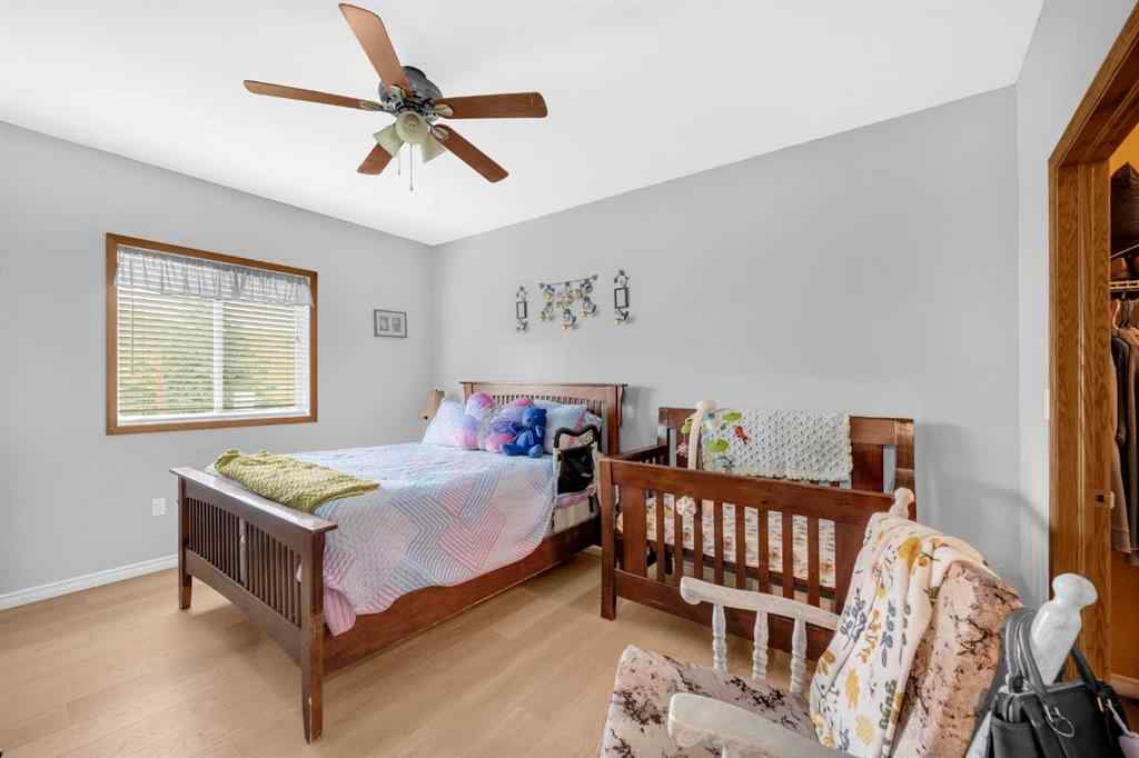 MLS® A2257589 - 20 Cambridge Drive  in NONE Carbon, Residential