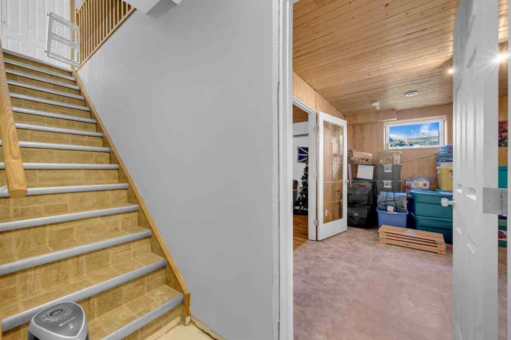 MLS® A2257589 - 20 Cambridge Drive  in NONE Carbon, Residential