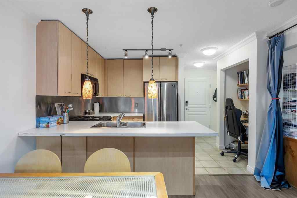 MLS® A2257592 - Unit #327 22 Richard Place SW in Lincoln Park Calgary, Residential
