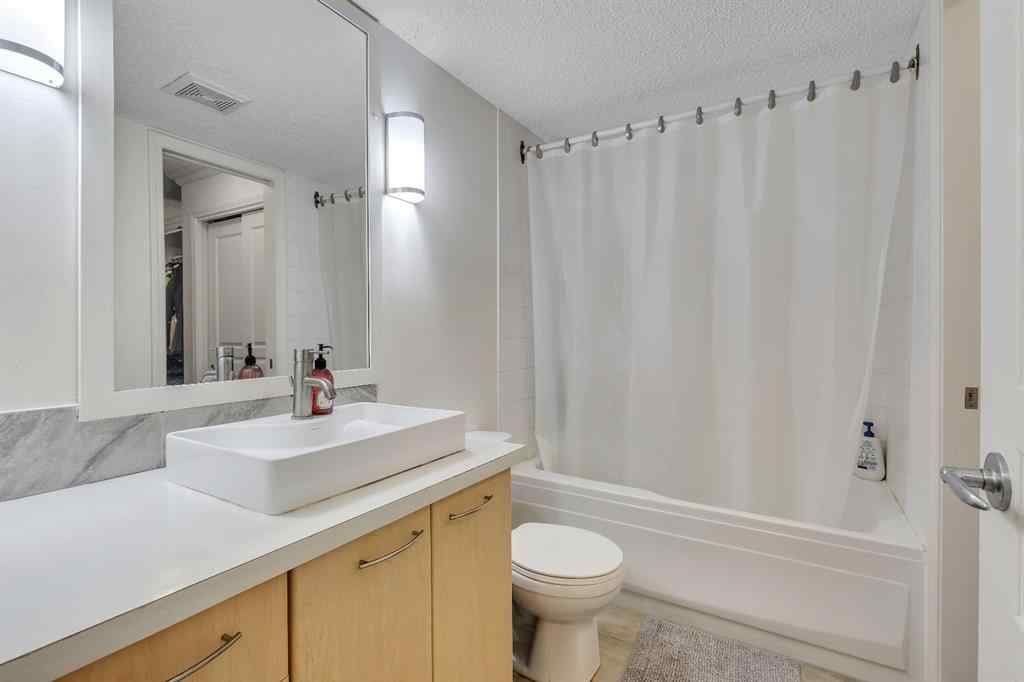 MLS® A2257592 - Unit #327 22 Richard Place SW in Lincoln Park Calgary, Residential