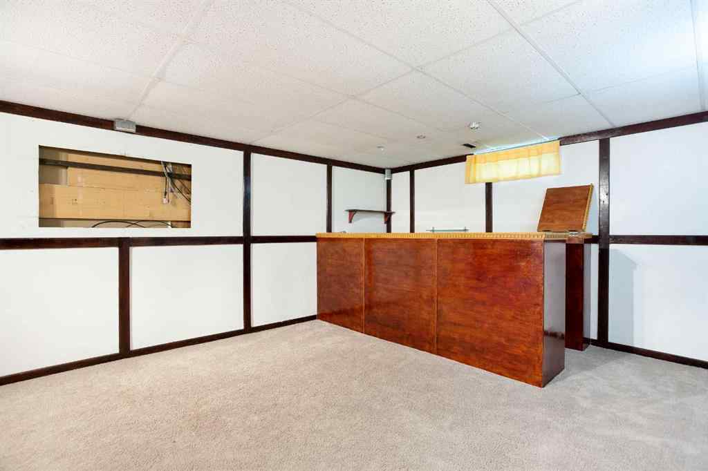 MLS® A2257594 - 135 Parkglen Crescent SE in Parkland Calgary, Residential