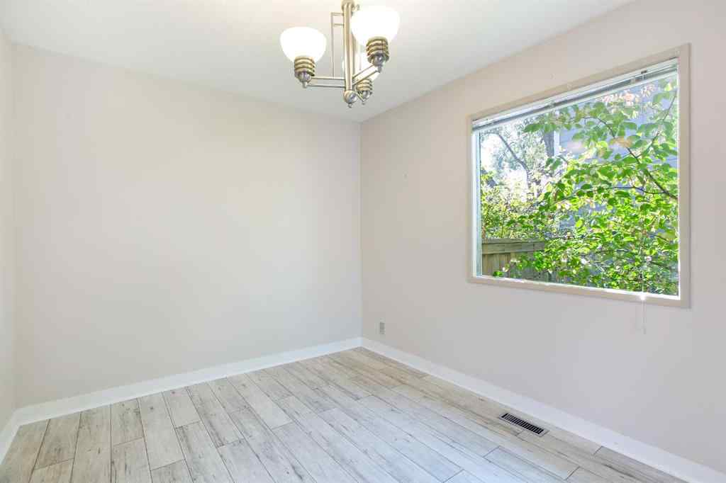 MLS® A2257594 - 135 Parkglen Crescent SE in Parkland Calgary, Residential