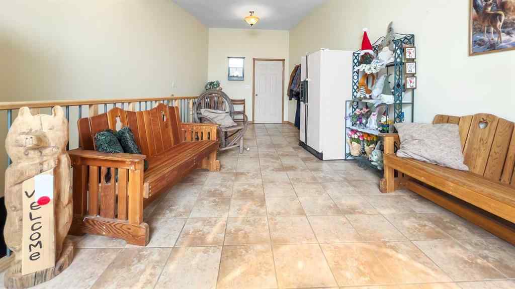 MLS® A2257597 - 6 Drake Street  in NONE Fleet, Residential