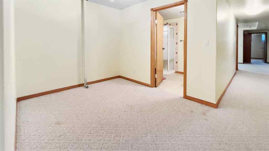 MLS® A2257597 - 6 Drake Street  in NONE Fleet, Residential