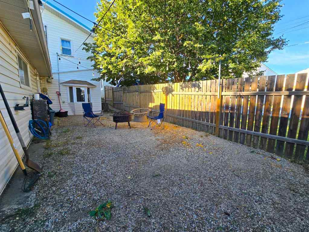 MLS® A2257602 - 4927 46 Avenue  in NONE Spirit River, Residential