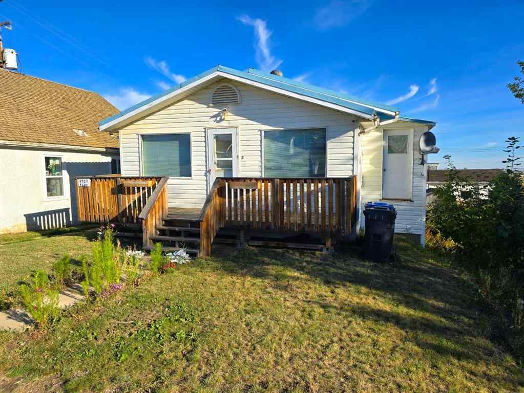 MLS® A2257602 - 4927 46 Avenue  in NONE Spirit River, Residential