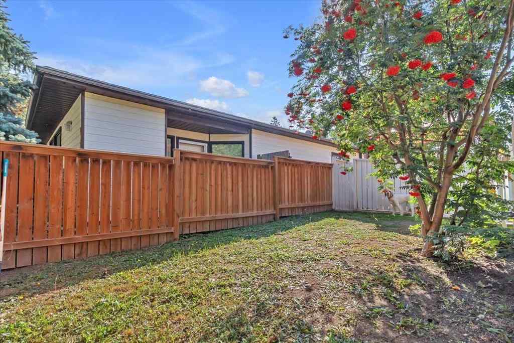 MLS&reg; # A2257605 - 201 4 Avenue SE in Downtown High River High River, Residential Open Houses