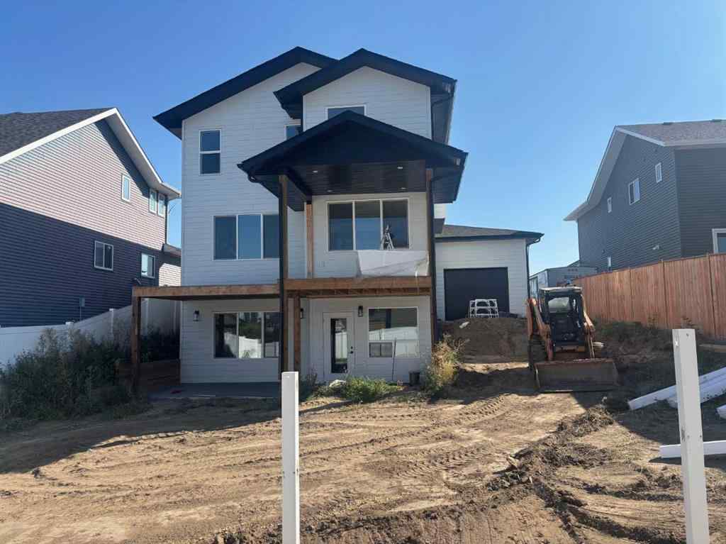 MLS® A2257607 - 29 Vintage Close  in Valley Ridge Blackfalds, Residential