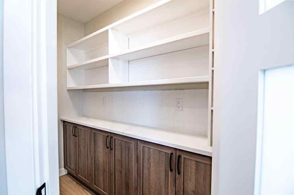 MLS® A2257607 - 29 Vintage Close  in Valley Ridge Blackfalds, Residential