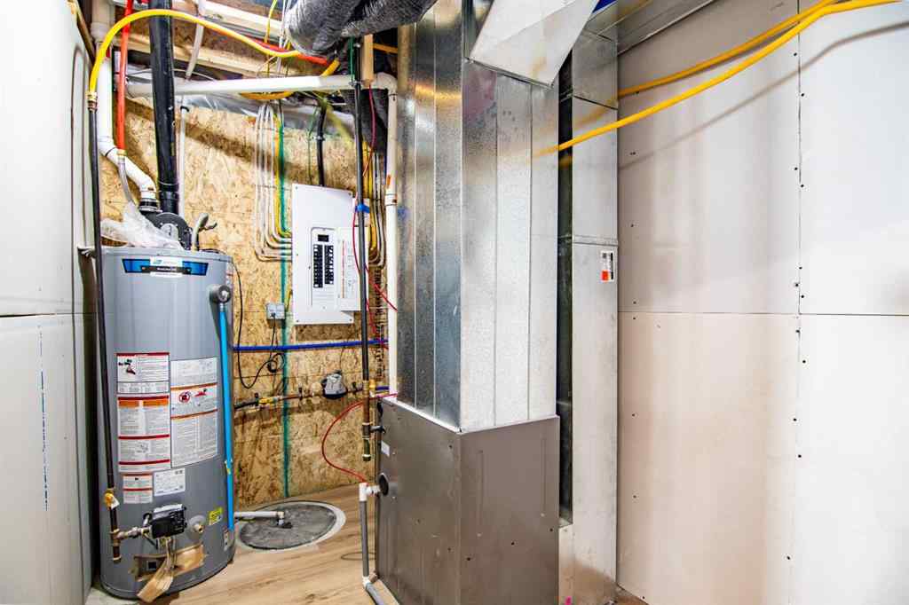 MLS® A2257607 - 29 Vintage Close  in Valley Ridge Blackfalds, Residential