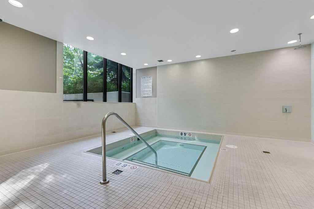 MLS® A2257609 - Unit #548 222 Riverfront Avenue SW in Chinatown Calgary, Residential