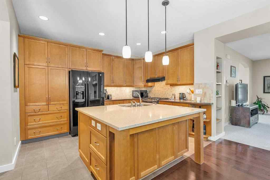 MLS® A2257611 - 123 Elgin Terrace SE in McKenzie Towne Calgary, Residential