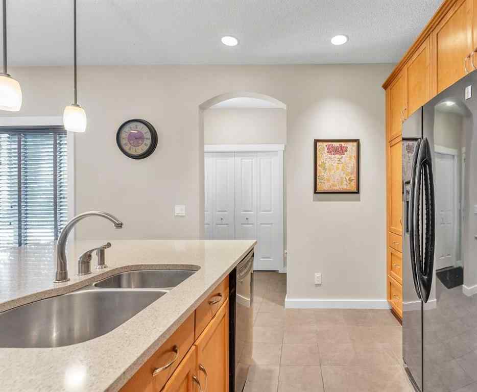 MLS® A2257611 - 123 Elgin Terrace SE in McKenzie Towne Calgary, Residential