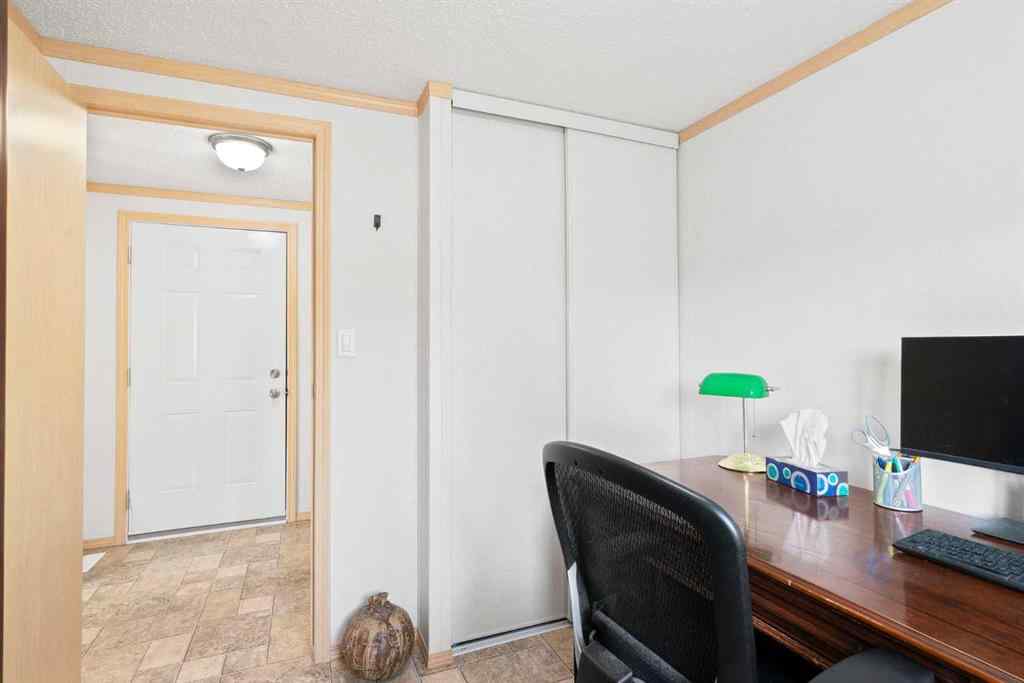 MLS® A2257613 - Unit #207 6220 17th Avenue SE in Red Carpet Calgary, Mobile