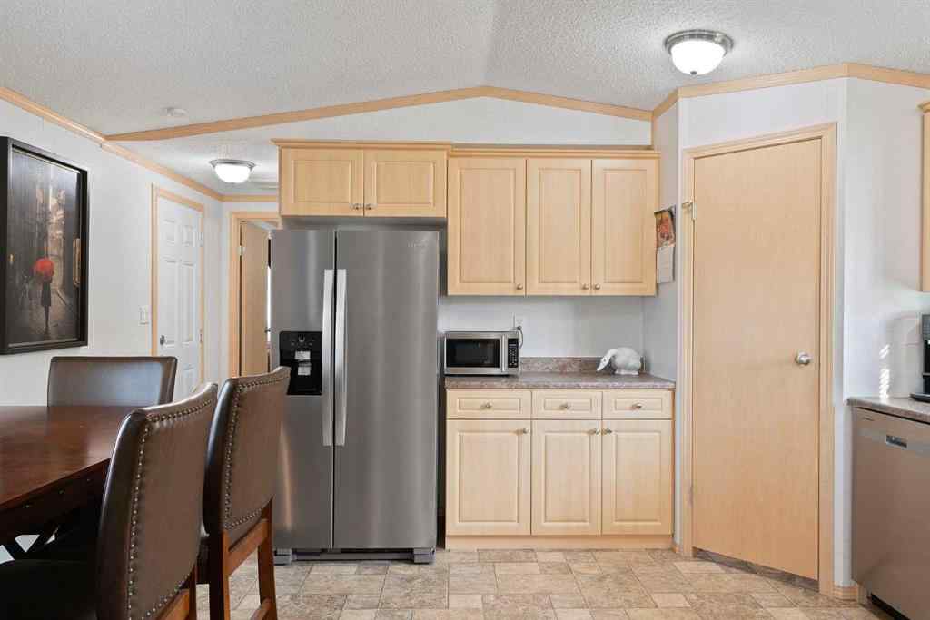 MLS® A2257613 - Unit #207 6220 17th Avenue SE in Red Carpet Calgary, Mobile