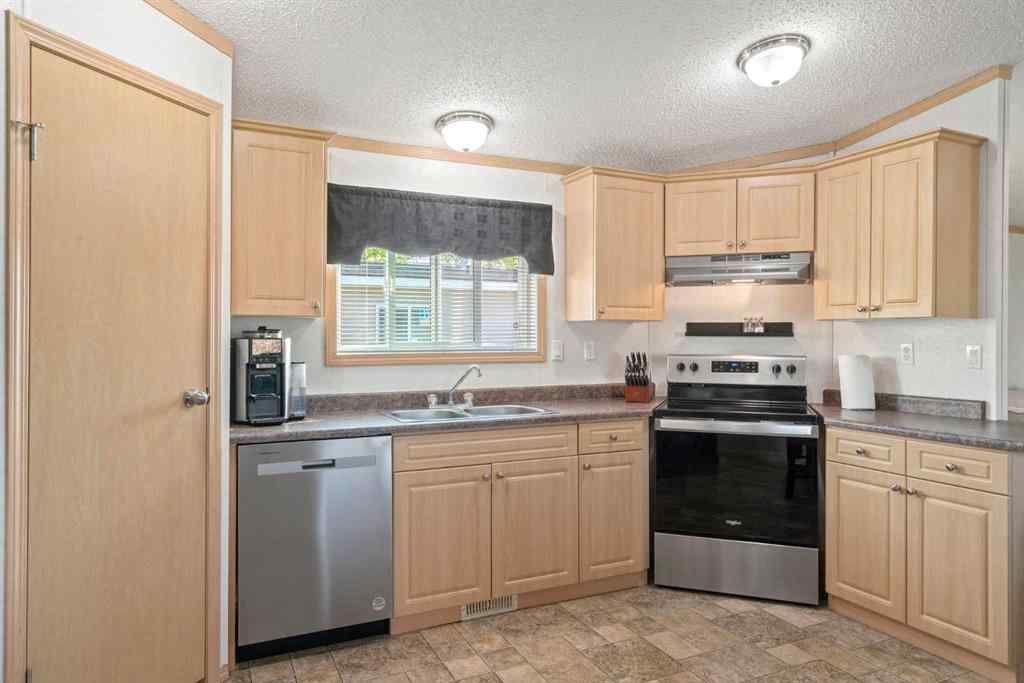 MLS® A2257613 - Unit #207 6220 17th Avenue SE in Red Carpet Calgary, Mobile