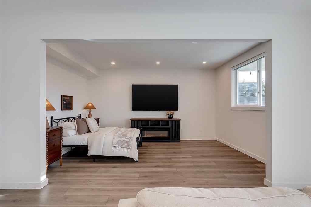 MLS® A2257615 - 161 Kingsmere Cove SE in Kings Heights Airdrie, Residential