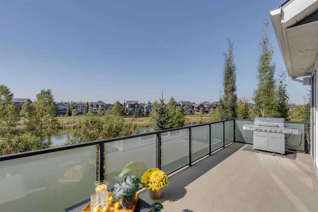 MLS® A2257615 - 161 Kingsmere Cove SE in Kings Heights Airdrie, Residential