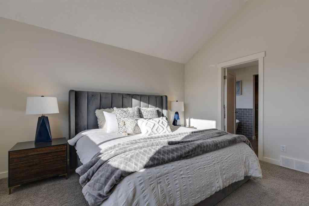 MLS® A2257615 - 161 Kingsmere Cove SE in Kings Heights Airdrie, Residential