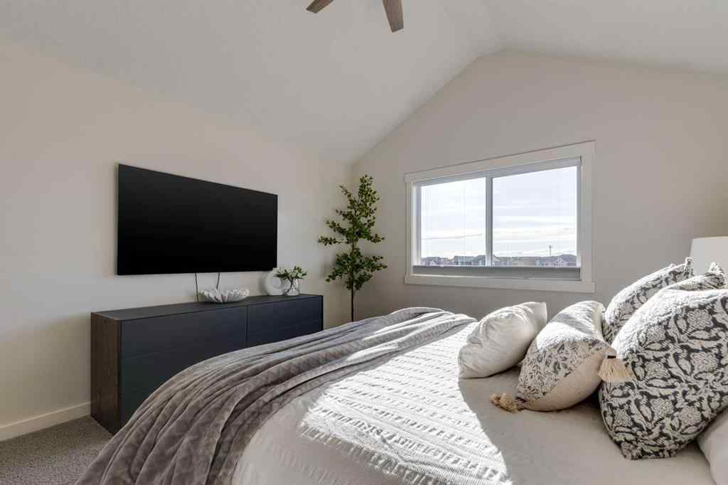 MLS® A2257615 - 161 Kingsmere Cove SE in Kings Heights Airdrie, Residential