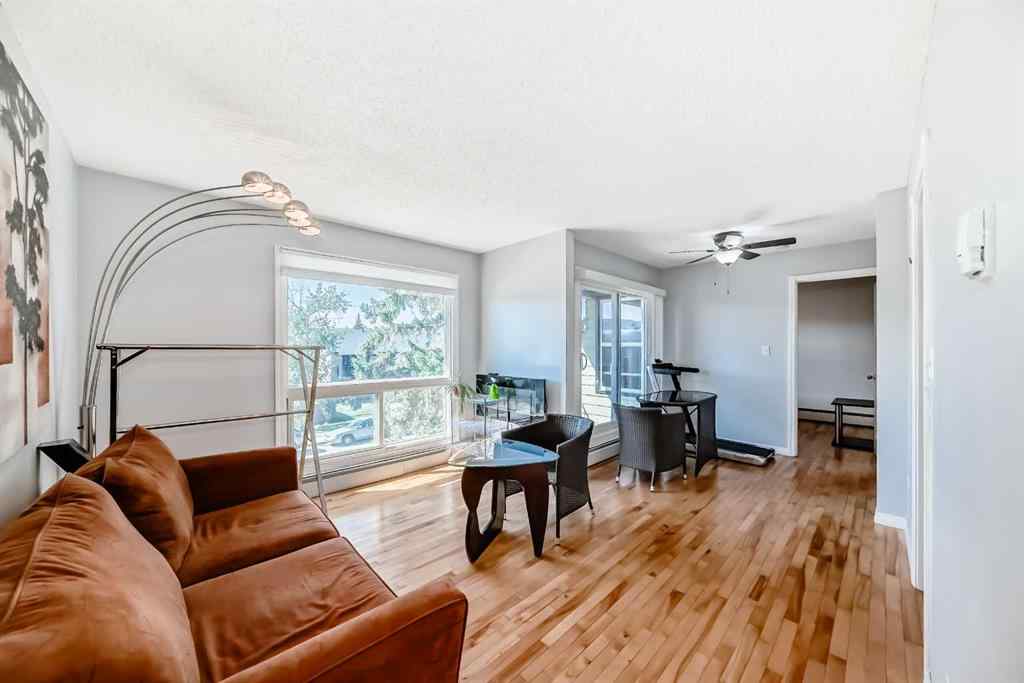 MLS® A2257618 - Unit #301 4512 75 Street NW in Bowness Calgary, Residential