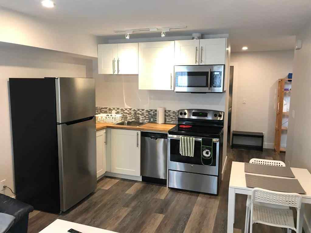 MLS® A2257621 - 1414 15 Street SE in Inglewood Calgary, Residential