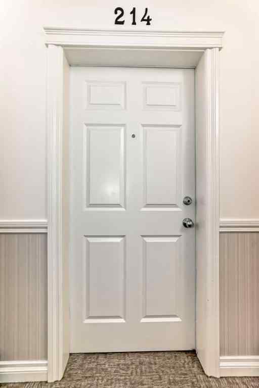 MLS® A2257624 - Unit #214 2 Hemlock Crescent SW in Spruce Cliff Calgary, Residential