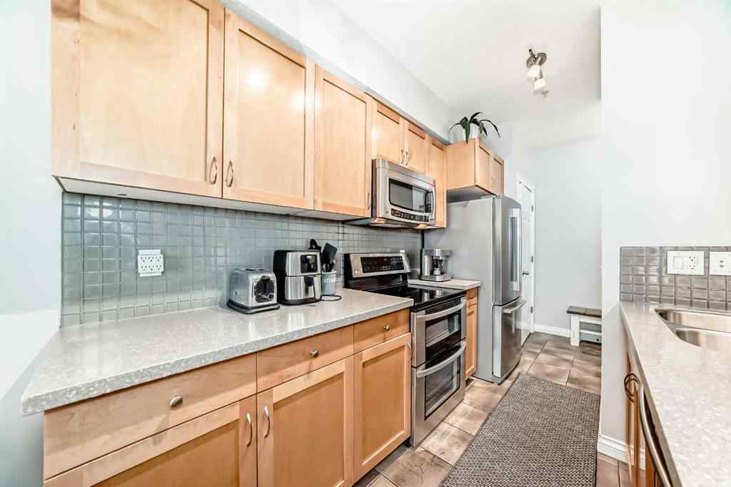 MLS® A2257624 - Unit #214 2 Hemlock Crescent SW in Spruce Cliff Calgary, Residential