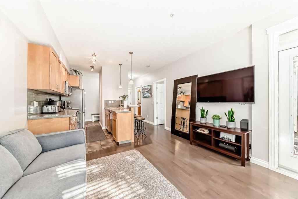 MLS® A2257624 - Unit #214 2 Hemlock Crescent SW in Spruce Cliff Calgary, Residential