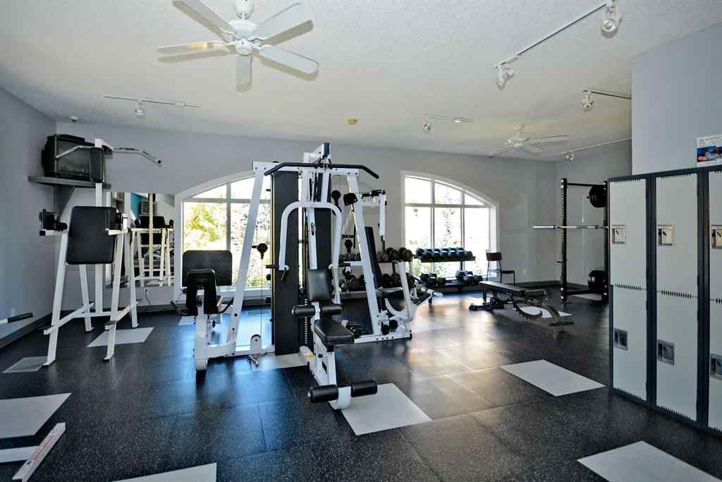 MLS® A2257624 - Unit #214 2 Hemlock Crescent SW in Spruce Cliff Calgary, Residential