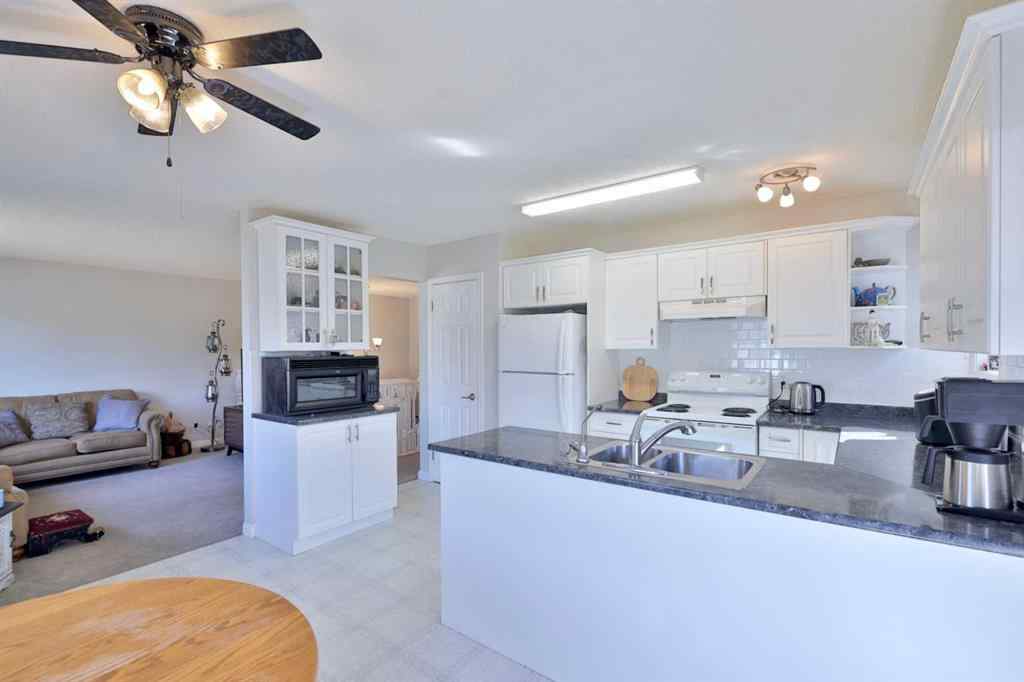 MLS® A2257625 - 66 Westview Crescent  in Harvest Meadows Blackfalds, Residential